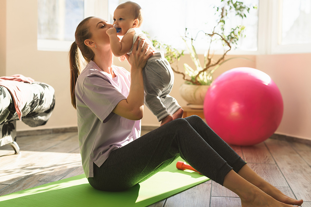 Conoce los productos TENA indispensables en el postparto